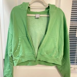 Aritzia green cropped tna hoodie